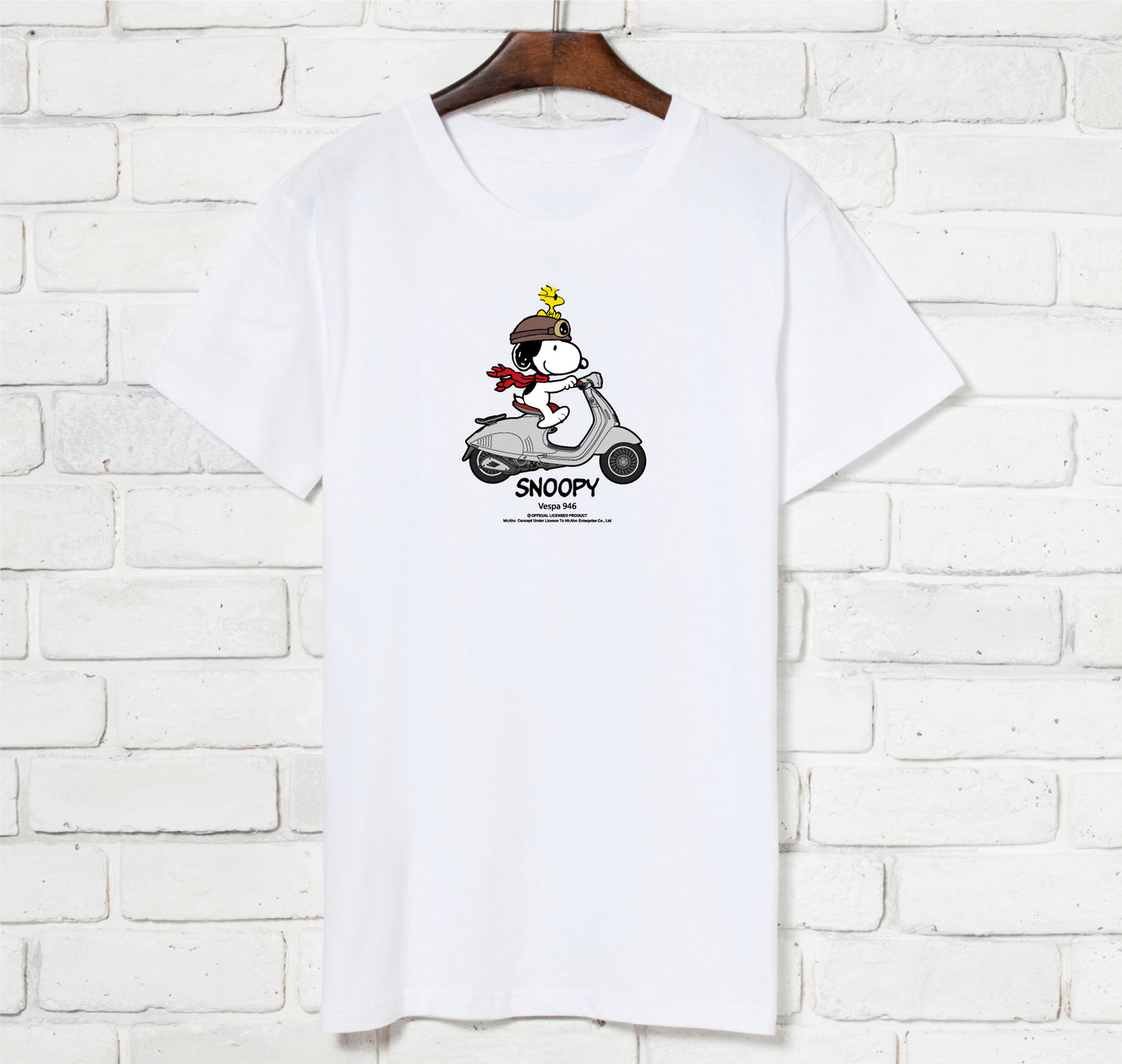 i-211-Snoopy VESPA 946